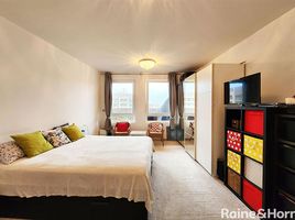 2 Bedroom Apartment for sale at Shakespeare Circus 3, Shakespeare Circus