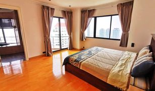 5 Bedrooms Condo for sale in Bang Lamphu Lang, Bangkok Saichol Mansion