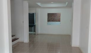 3 Bedrooms Townhouse for sale in Bueng Yi Tho, Pathum Thani Sinsap 1