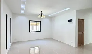 普吉 卡图 Baan Irawadi Kat-Ho 3 卧室 屋 售 