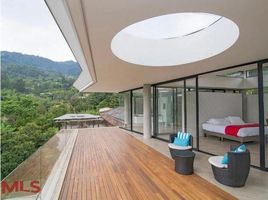 8 Bedroom House for sale in El Tesoro Parque Comercial, Medellin, Envigado