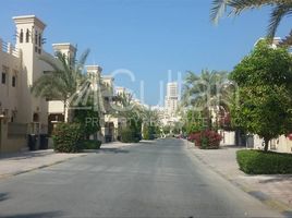 3 बेडरूम विला for sale at The Townhouses at Al Hamra Village, Al Hamra Village