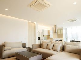 3 Bedroom Villa for rent at Hem 52 At Rama 9, Bang Kapi