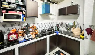 3 Bedrooms Townhouse for sale in Nong Khaem, Bangkok Gusto Petkasem 69