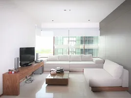 1 Bedroom Apartment for sale at The Emporio Place, Khlong Tan