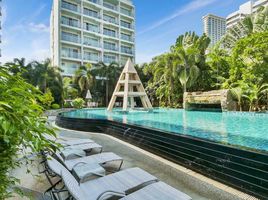 1 Bedroom Condo for sale at Club Royal, Na Kluea