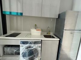 1 Bedroom Condo for rent at Life One Wireless, Lumphini