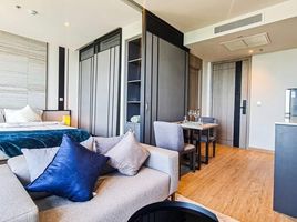 1 Schlafzimmer Appartement zu vermieten im Andromeda Condominium, Nong Prue