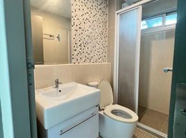 2 Bedroom Condo for sale at Life Ratchadapisek, Huai Khwang, Huai Khwang, Bangkok