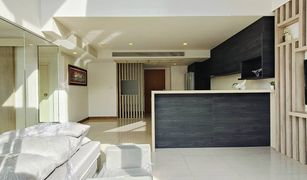 3 Bedrooms Condo for sale in Khlong Tan Nuea, Bangkok Downtown 49