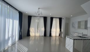 3 Schlafzimmern Reihenhaus zu verkaufen in Hin Lek Fai, Hua Hin H Two Villa