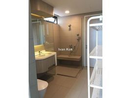 2 Bedroom Condo for rent at Ara Damansara, Damansara