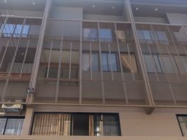 3 Bedroom Townhouse for sale at Haus Niche Chaengwattana - Samakkee, Bang Talat