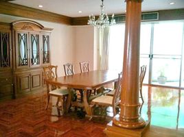 4 Bedroom Apartment for rent at Raj Mansion, Khlong Toei