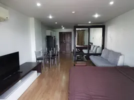 Studio Wohnung zu verkaufen im Rawee Waree Residence, Suthep