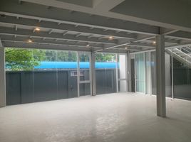 200 m² Office for rent in Airport Rail Link Station, Bangkok, Khlong Tan Nuea, Watthana, Bangkok
