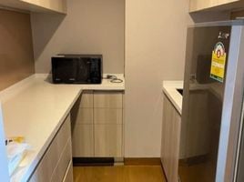 2 Bedroom Condo for rent at The Lumpini 24, Khlong Tan