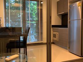 1 Bedroom Condo for sale at Rende Sukhumvit 23, Khlong Toei Nuea