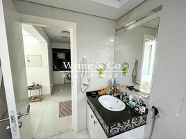 Studio Apartment for sale at Executive Bay B, Executive Bay, Business Bay