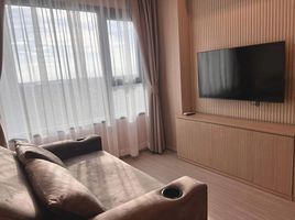 2 спален Кондо в аренду в Aspire Erawan Prime, Pak Nam