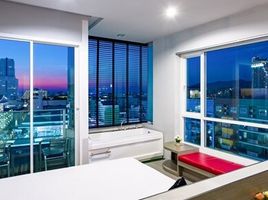 83 Bedroom Hotel for sale in Jungceylon, Patong, Patong