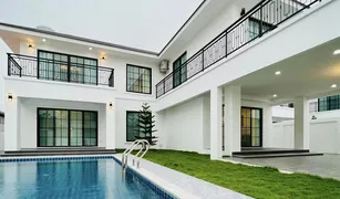 4 Bedrooms House for sale in Nong Prue, Pattaya T.W. Wanasin