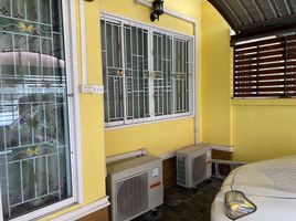 2 Schlafzimmer Reihenhaus zu verkaufen in Phatthana Nikhom, Lop Buri, Di Lang, Phatthana Nikhom, Lop Buri