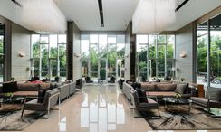 Photo 2 of the Rezeption / Lobby at The Trust Condo at BTS Erawan
