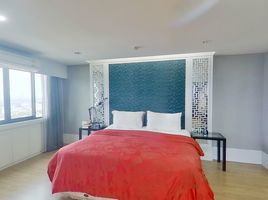 2 Schlafzimmer Wohnung zu verkaufen im Riverine Place, Suan Yai