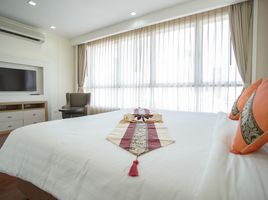 2 Schlafzimmer Appartement zu vermieten im G.M. Serviced Apartment, Khlong Toei, Khlong Toei, Bangkok