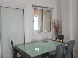 3 Bedroom Townhouse for sale at The Metro Rama 9, Prawet, Prawet