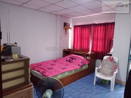 2 Schlafzimmer Reihenhaus zu verkaufen in Khlong Sam Wa, Bangkok, Bang Chan, Khlong Sam Wa, Bangkok