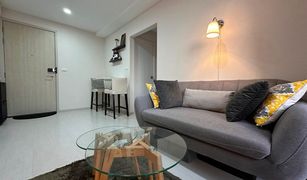 2 Schlafzimmern Wohnung zu verkaufen in Chong Nonsi, Bangkok Condolette Pixel Sathorn