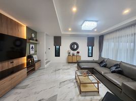 4 Schlafzimmer Villa zu vermieten in Phuket, Patong, Kathu, Phuket