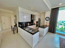 2 Bedroom Condo for sale at Royce Private Residences, Khlong Toei Nuea