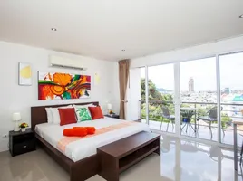 Studio Appartement zu verkaufen im Bayshore Oceanview Condominium, Patong