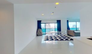 3 Bedrooms Condo for sale in Lumphini, Bangkok The Royal Maneeya