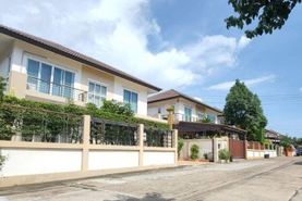 Mungmee Srisuk Grandville Real Estate Project in Bang Phra, Chon Buri