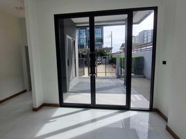 3 Bedroom House for rent at Jw Urban Home Office, Si Kan