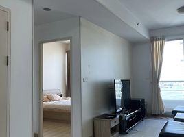 1 Schlafzimmer Wohnung zu vermieten im Supalai River Place, Bang Lamphu Lang, Khlong San