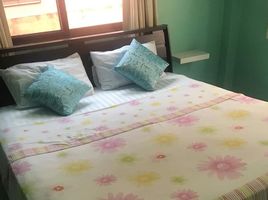 2 Schlafzimmer Reihenhaus zu verkaufen in Kathu, Phuket, Patong