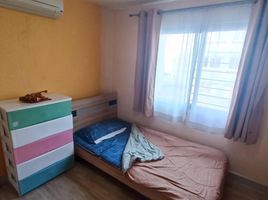 2 спален Кондо на продажу в Condo One X Sathorn-Narathiwat, Chong Nonsi