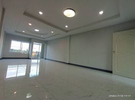 Studio Retail space for sale in Happyland Center, Khlong Chan, 