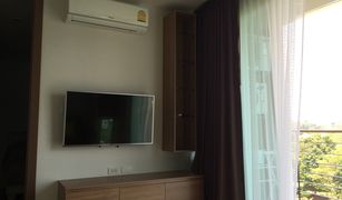 1 Bedroom Condo for sale in Surasak, Pattaya Greenlake Condo Sriracha