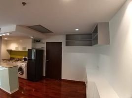 1 Bedroom Apartment for sale at Urbana Langsuan, Lumphini