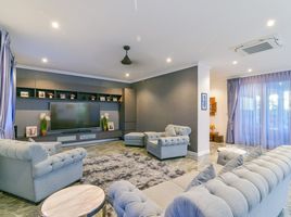 5 Bedroom House for sale in Thap Tai, Hua Hin, Thap Tai