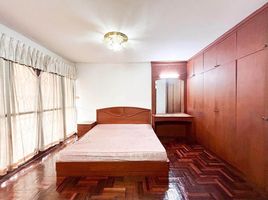 3 Schlafzimmer Villa zu verkaufen in Phra Khanong, Bangkok, Bang Chak