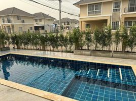 4 спален Вилла в аренду в Karnkanok Ville 13 Namhome, San Kamphaeng