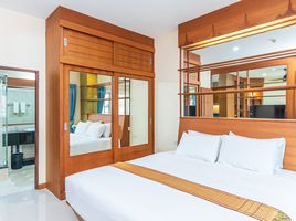 1 Bedroom Condo for sale at The Whitehouse Condotel, Nong Prue