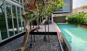 6 Bedrooms House for sale in Lat Phrao, Bangkok 